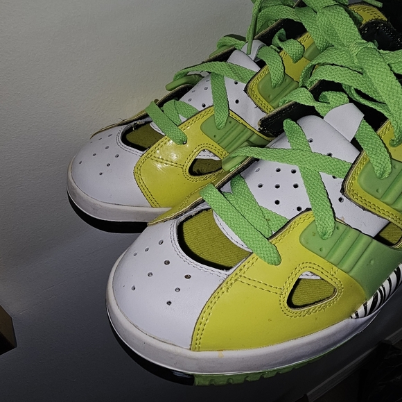 Adidas NBA - Picture 3 of 4